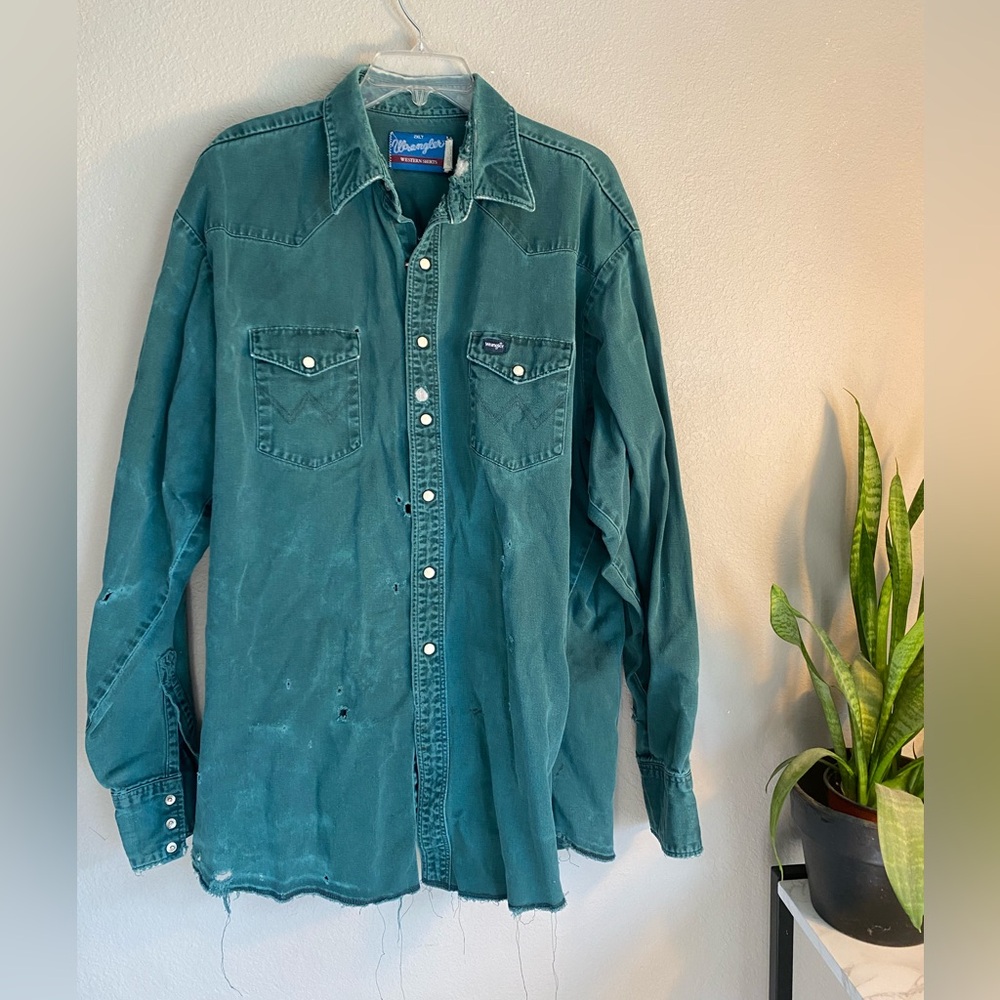 Vintage Wrangler Button up